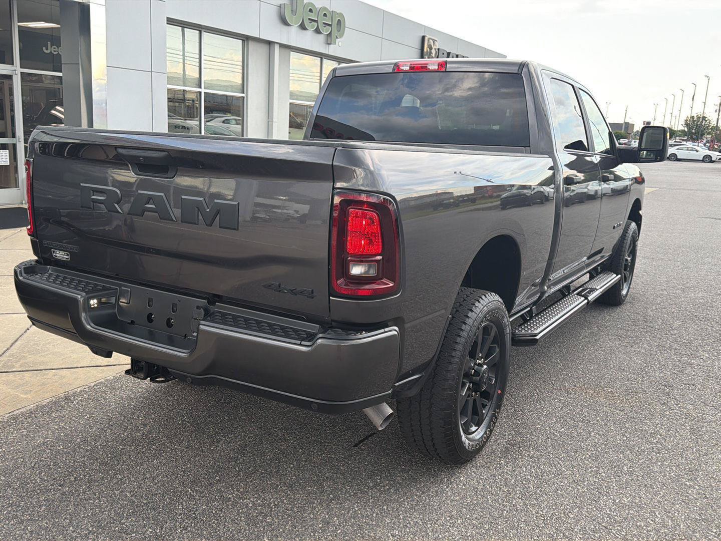 Used 2026 RAM 2500 Big Horn AWD/4WD image 11