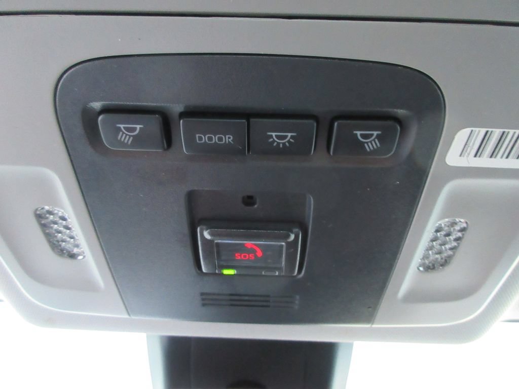 Used 2024 Toyota Camry XSE FWD image 30
