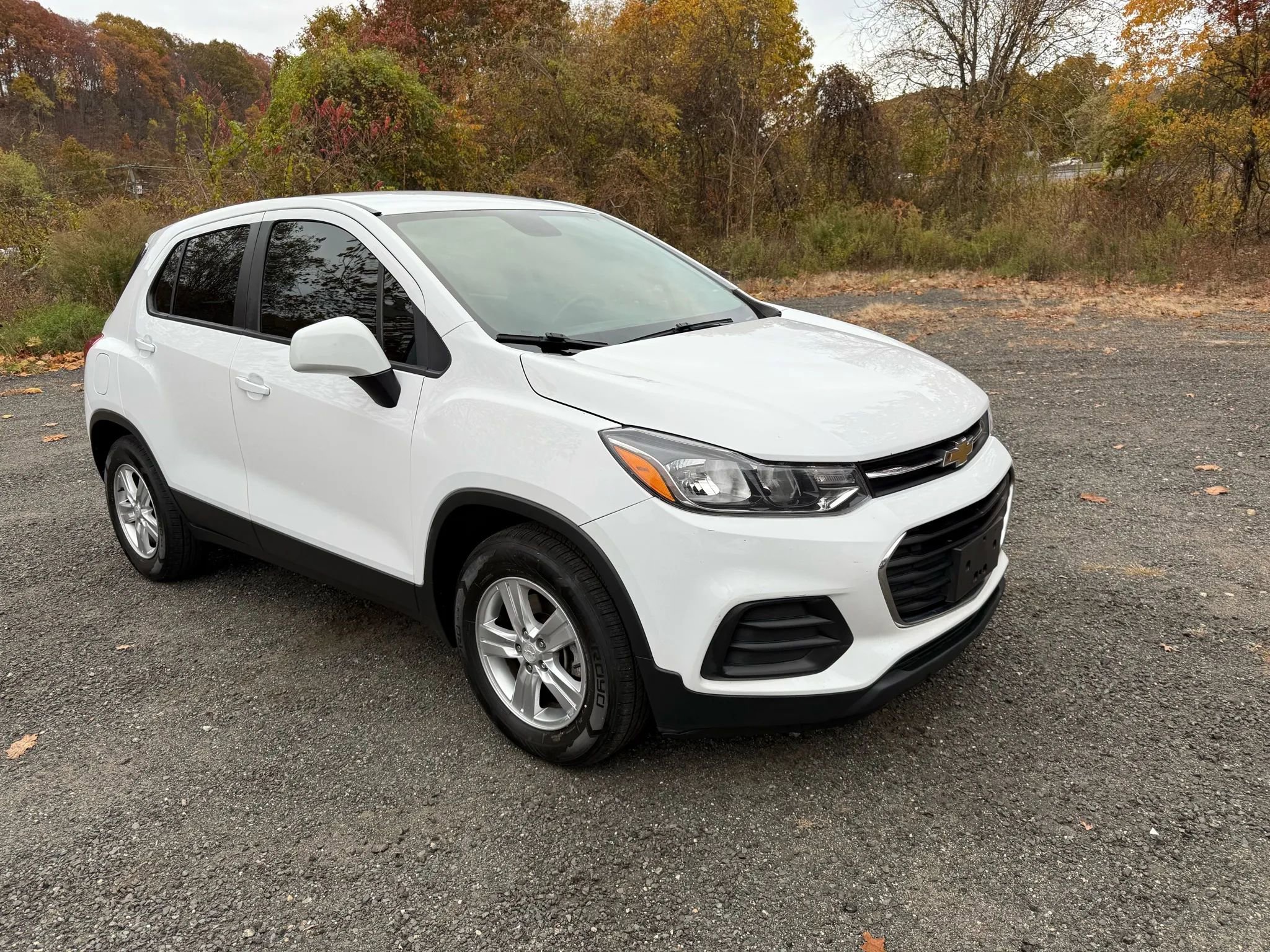 Used 2019 Chevrolet Trax LS image 3