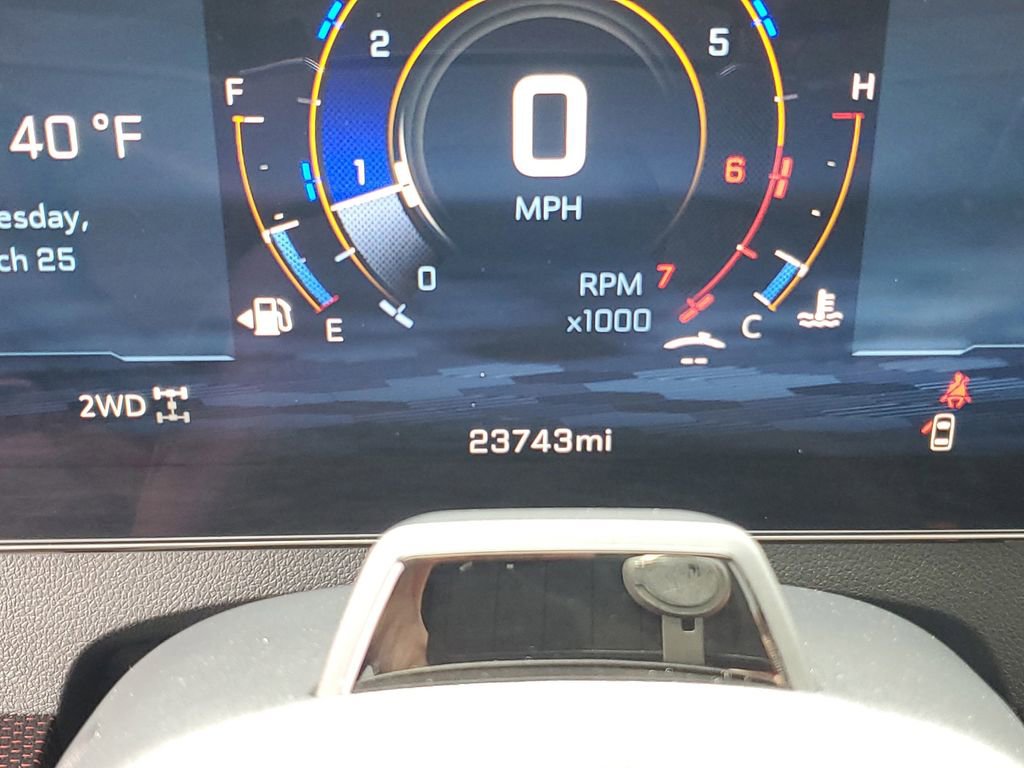 Used 2024 Chevrolet Traverse RS w/ LPO, Floor Liner Package image 12