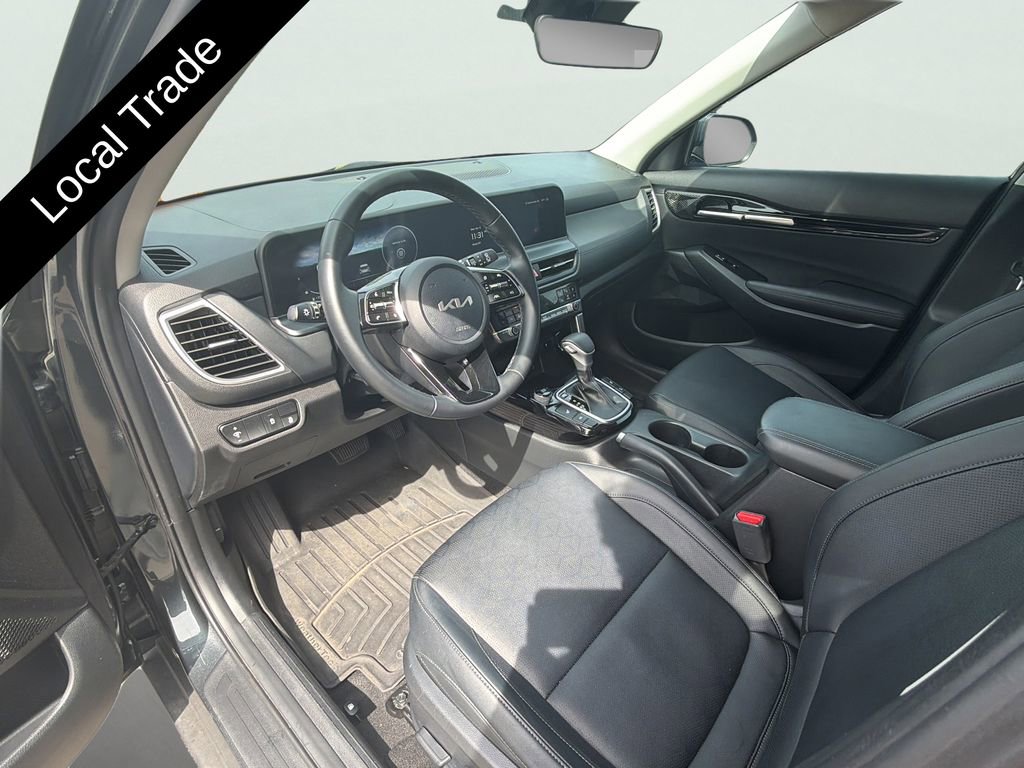 Used 2024 Kia Seltos EX image 9