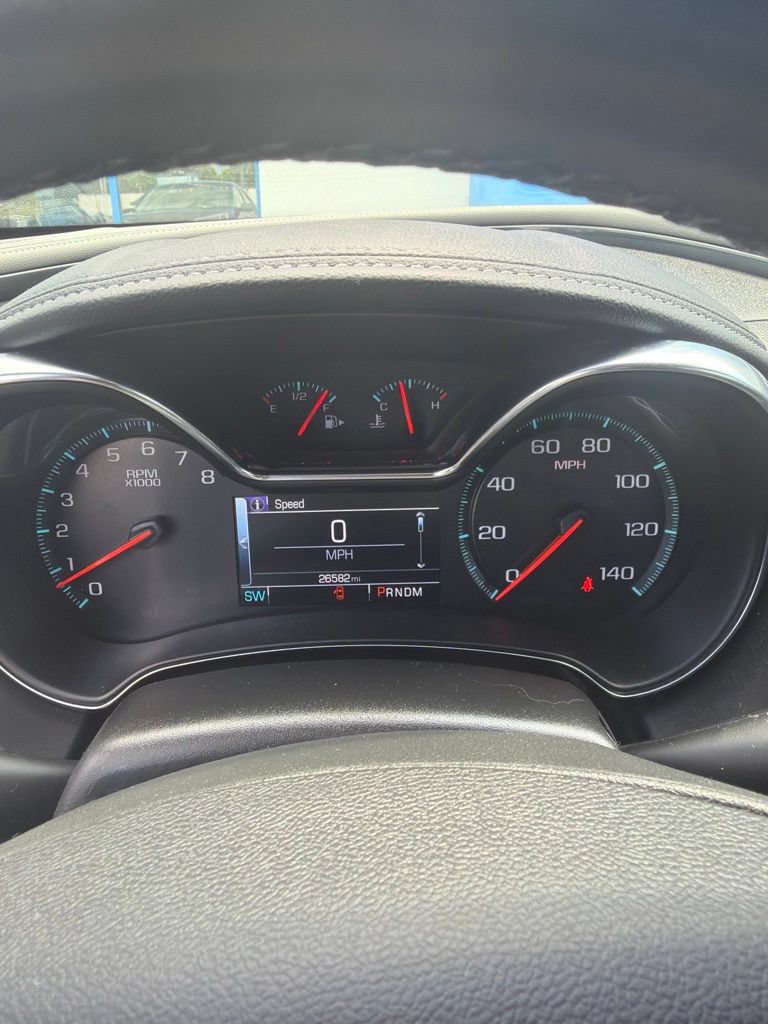 Used 2018 Chevrolet Impala LT FWD image 1