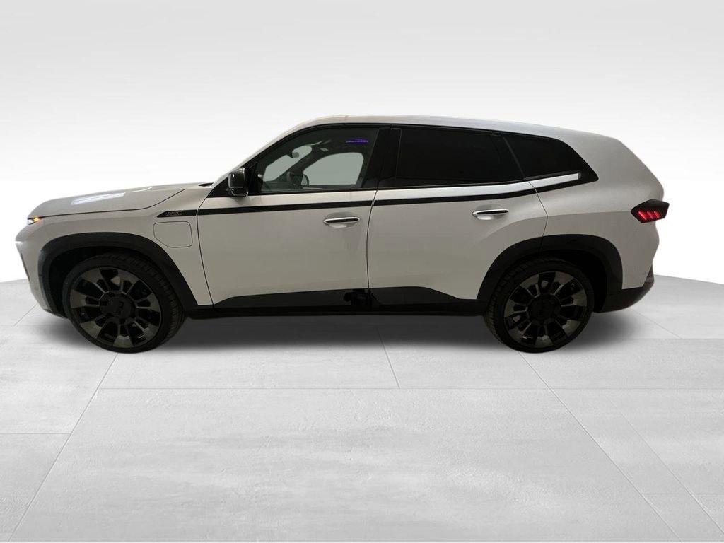 New 2023 BMW XM image 10