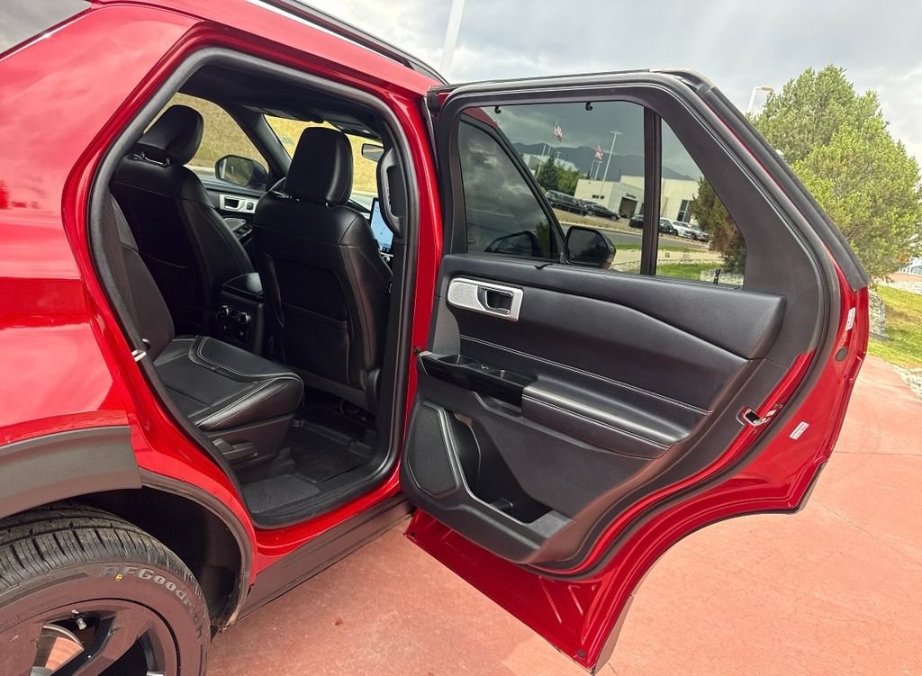 Certified 2023 Ford Explorer ST w/ Equipment Group 401A AWD/4WD image 23