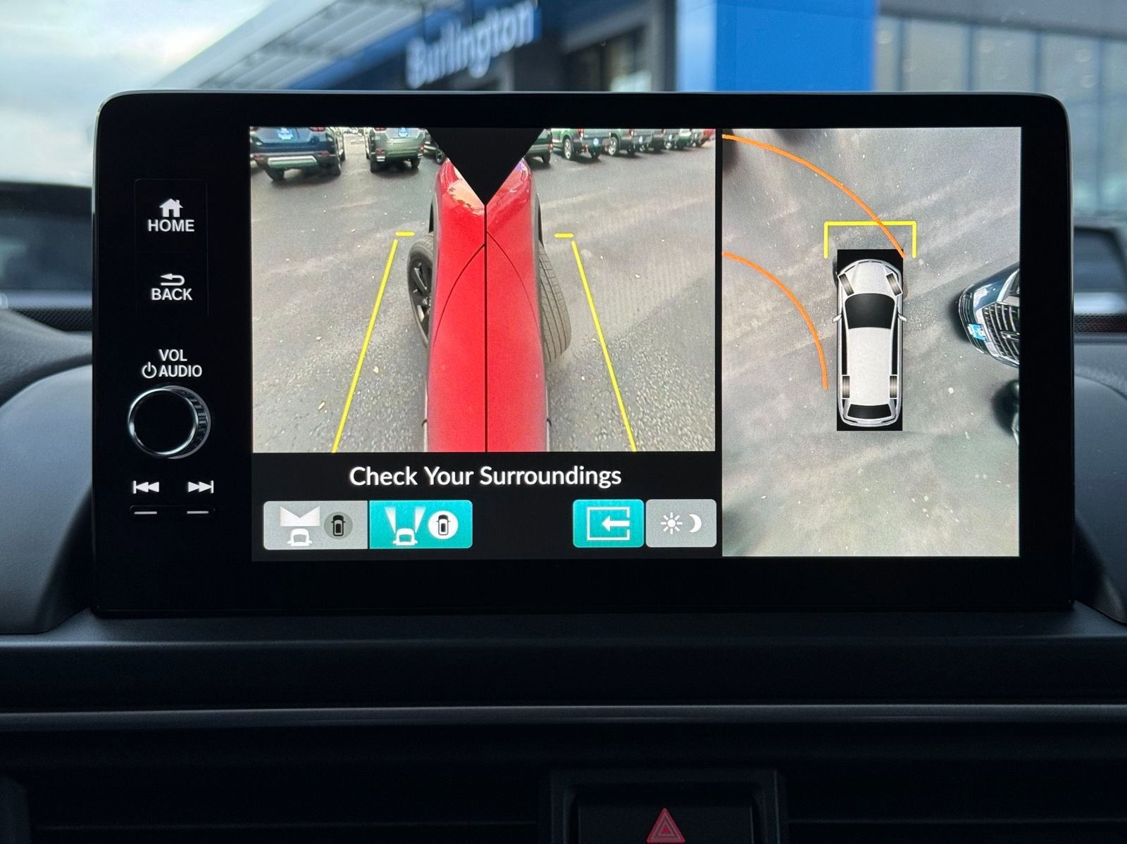 Certified 2025 Honda Pilot Black Edition image 40