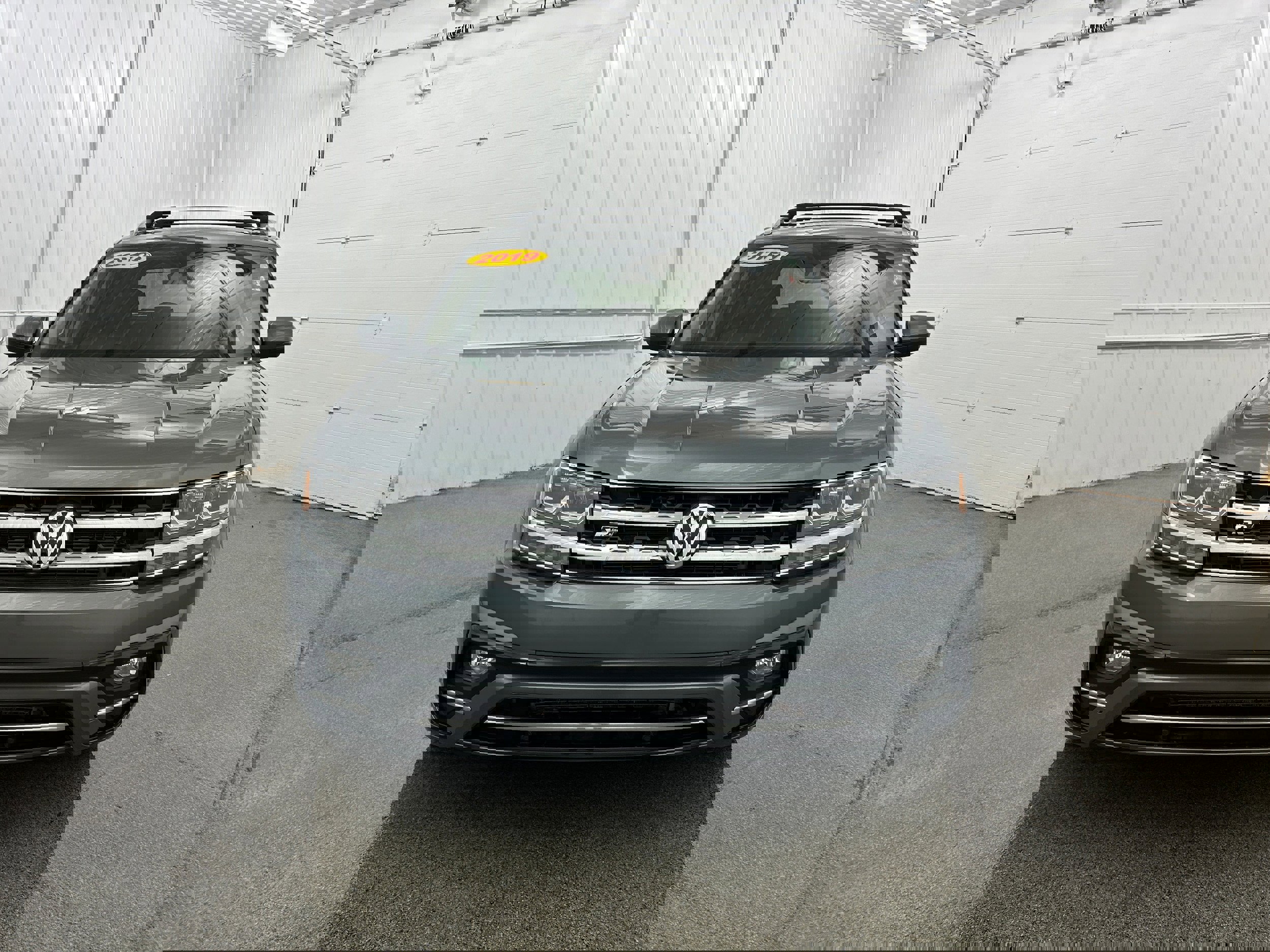 Used 2019 Volkswagen Atlas SEL R-Line image 15