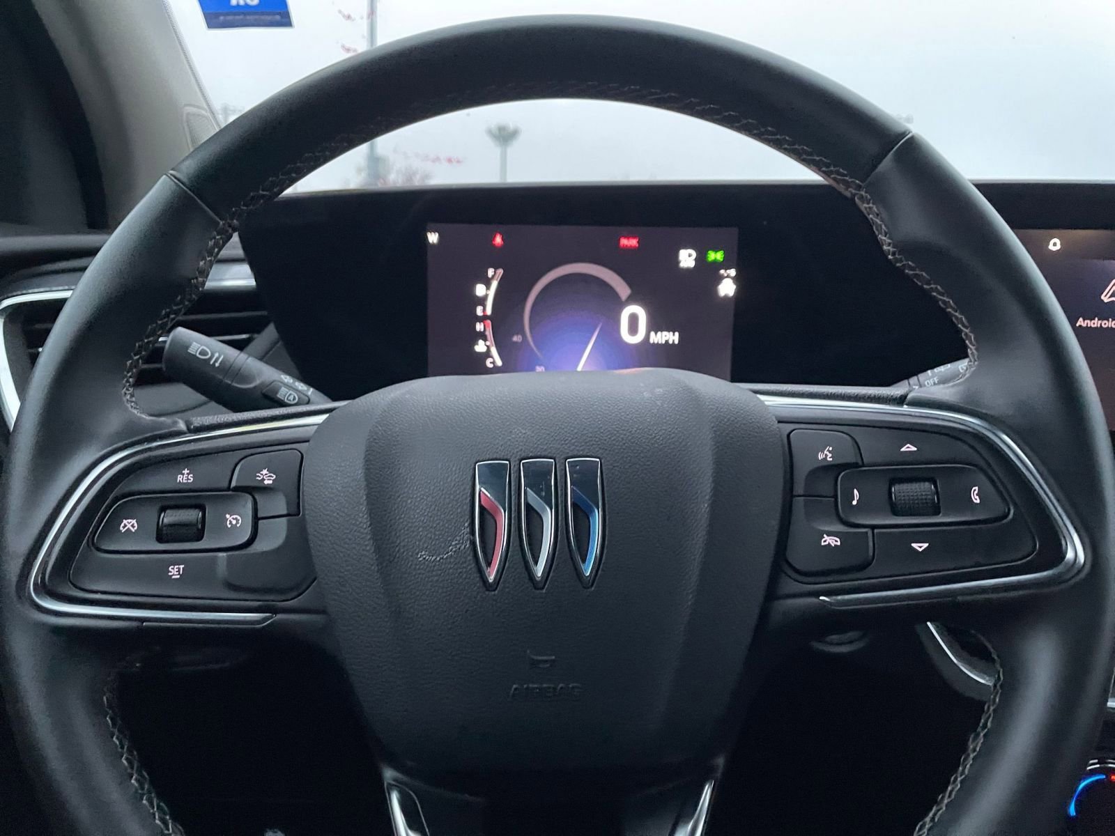 Used 2025 Buick Encore GX Preferred image 28