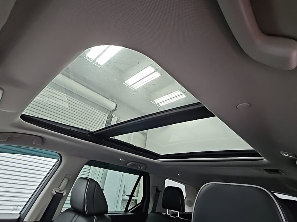 Used 2023 Honda Pilot Elite image 32