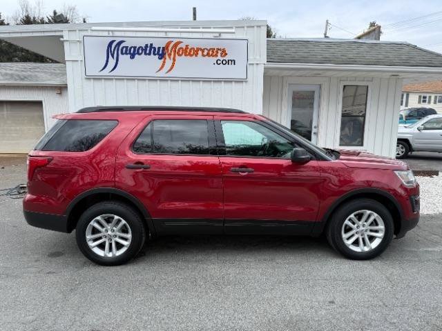 Used 2016 Ford Explorer 4WD image 2