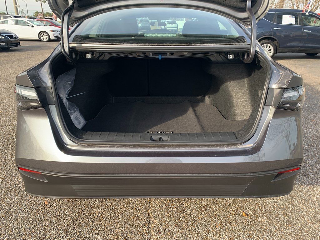 New 2026 Nissan Sentra S w/ Floor Mat Package image 5