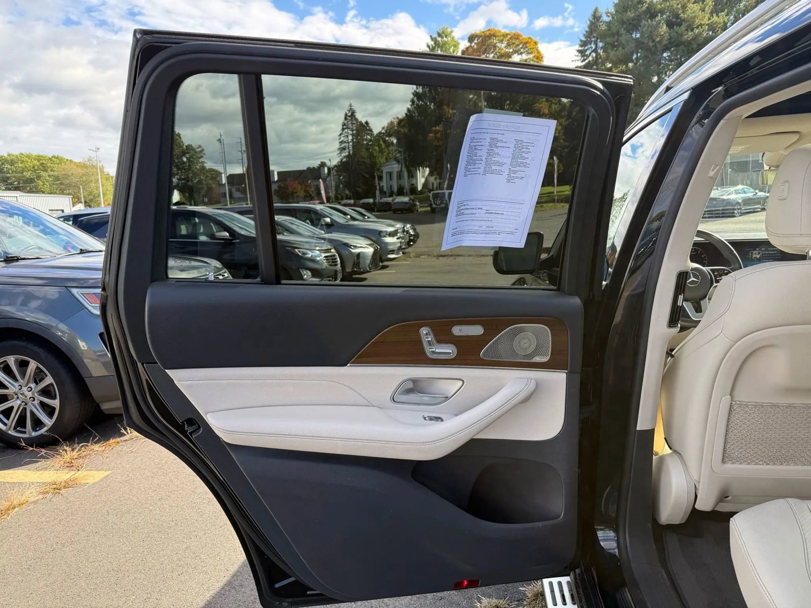 Used 2020 Mercedes-Benz GLS 450 4MATIC image 12