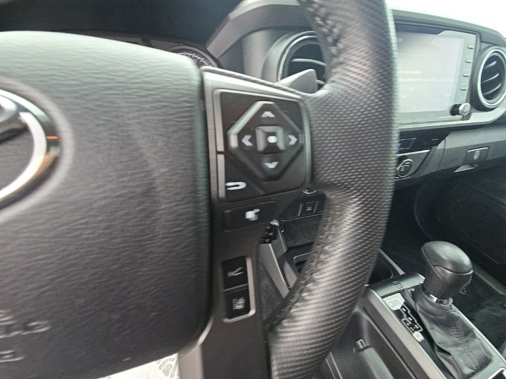 Used 2021 Toyota Tacoma TRD Sport AWD/4WD image 20