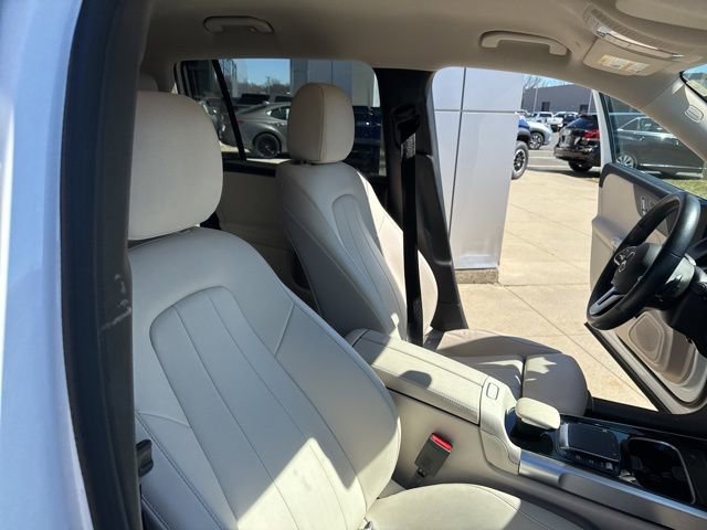 Used 2021 Mercedes-Benz GLB 250 4MATIC image 36