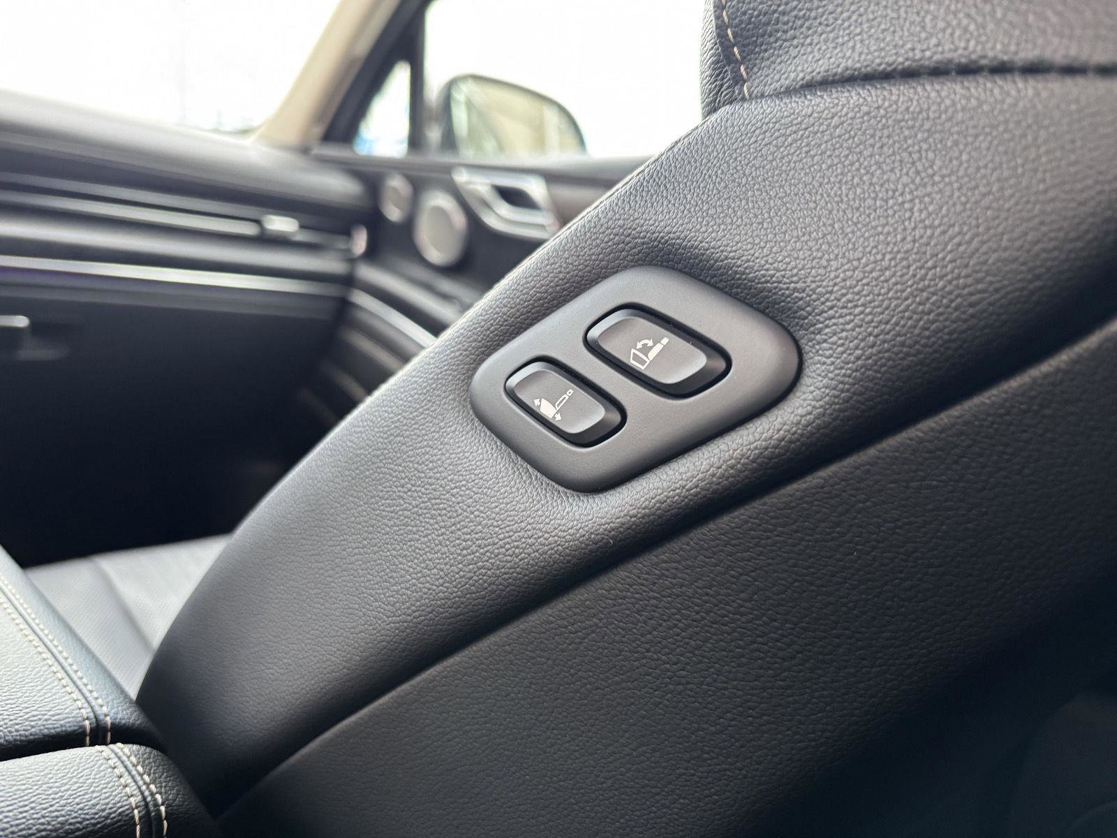 Used 2021 Genesis GV80 3.5T w/ Advanced Package 06 image 29