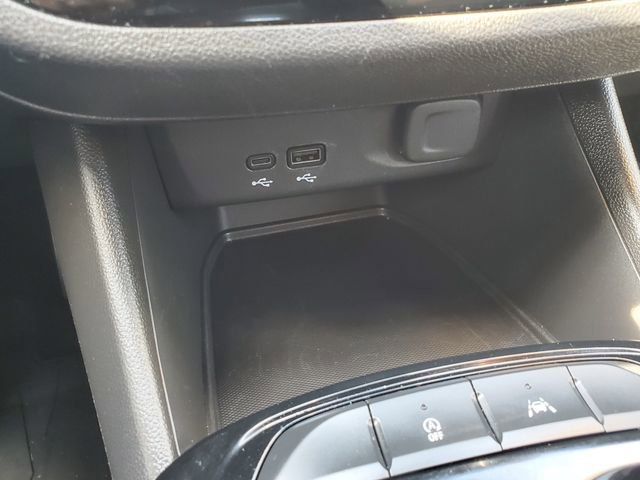 Used 2024 Buick Envista Sport Touring w/ Convenience I Package image 27