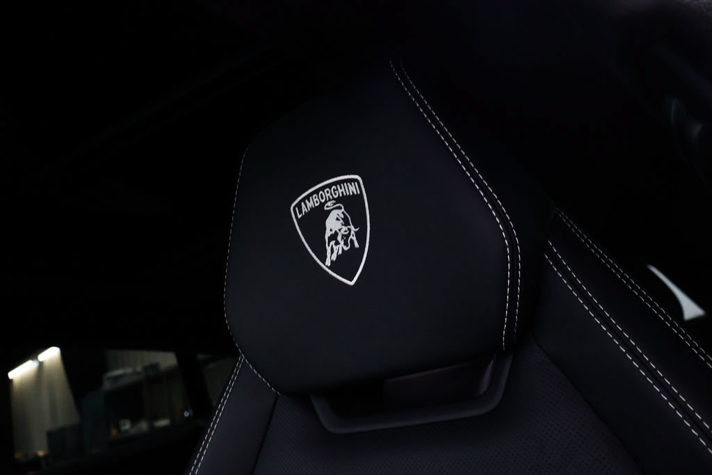 Used 2023 Lamborghini Urus S AWD/4WD image 91