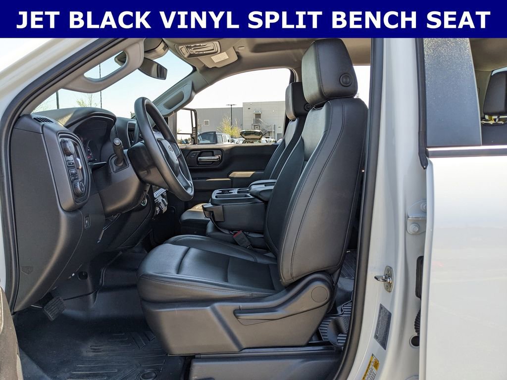 Used 2024 Chevrolet Silverado 2500 W/T w/ WT Convenience Package image 3