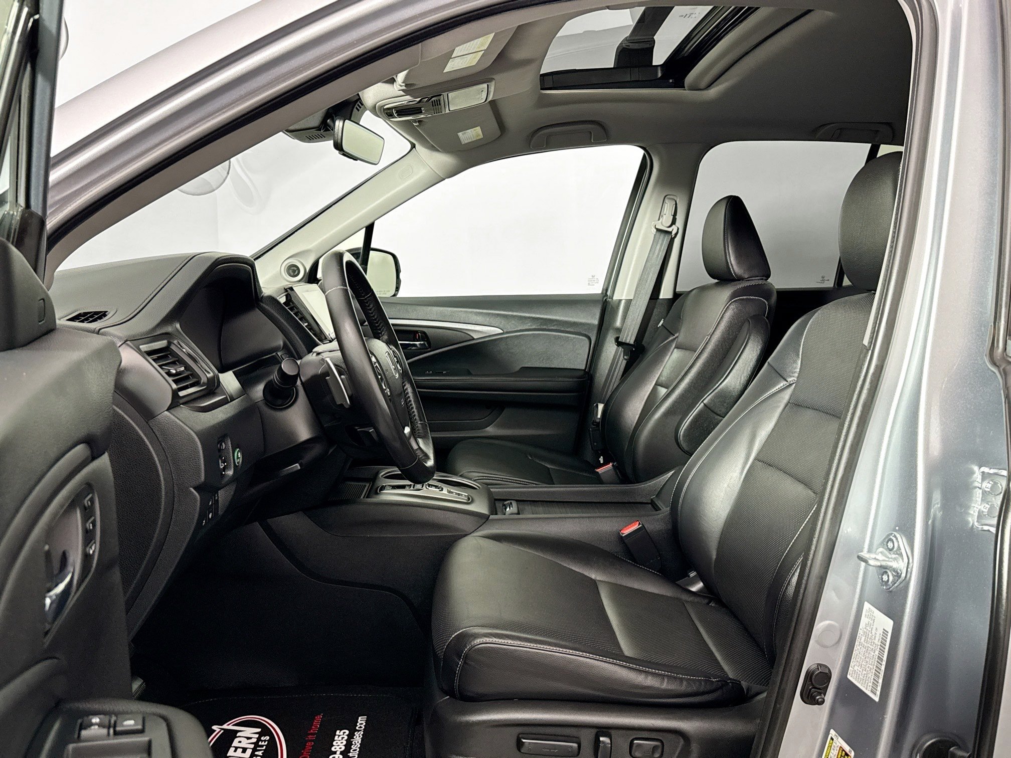 Used 2023 Honda Ridgeline RTL-E image 16