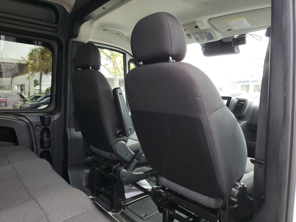 Used 2023 RAM ProMaster 2500 w/ Crew Van Package image 18