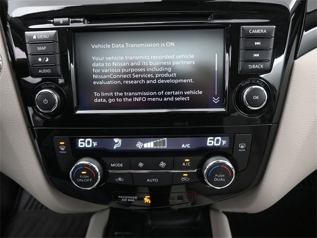 Used 2022 Nissan Rogue Sport SL w/ Premium Package image 3