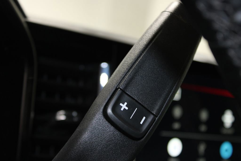 Used 2025 GMC Sierra 1500 SLT image 49