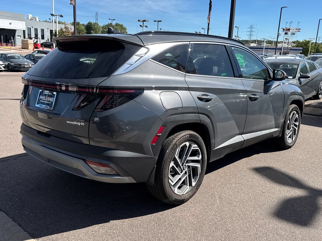 Certified 2026 Hyundai Tucson Limited AWD/4WD image 7