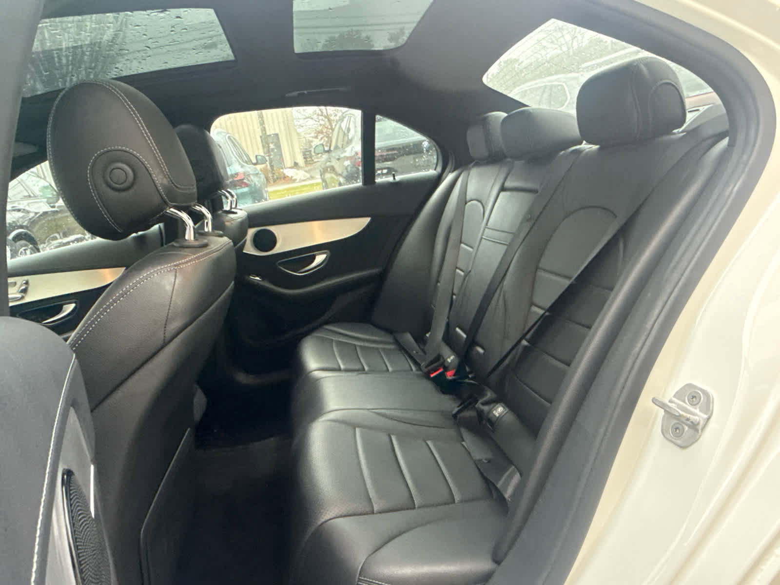 Used 2016 Mercedes-Benz C 300 Sport image 16