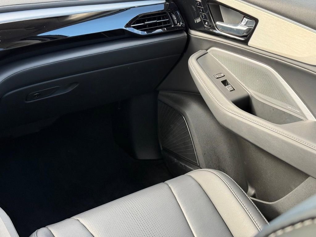 Certified 2026 Acura MDX w/ Technology Package image 15