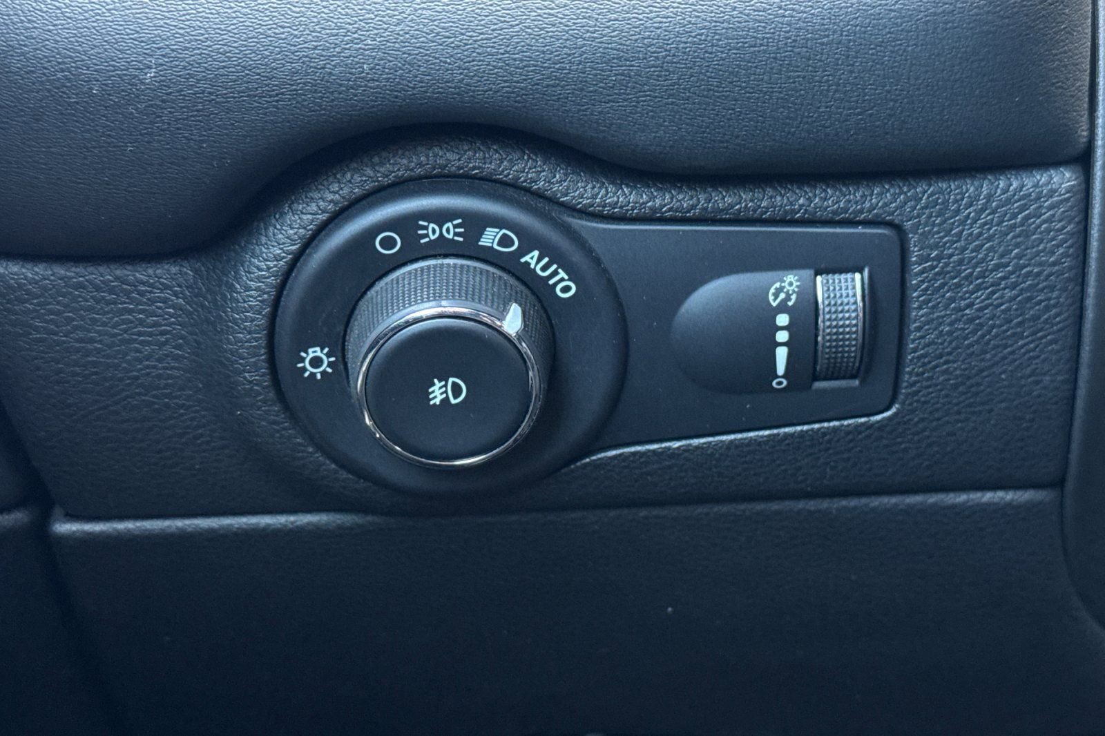 Used 2022 Dodge Durango Citadel AWD/4WD image 34