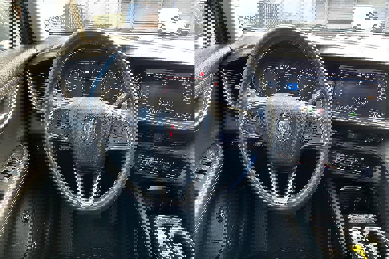 Used 2021 Buick Envision Essence w/ Technology Package I image 8