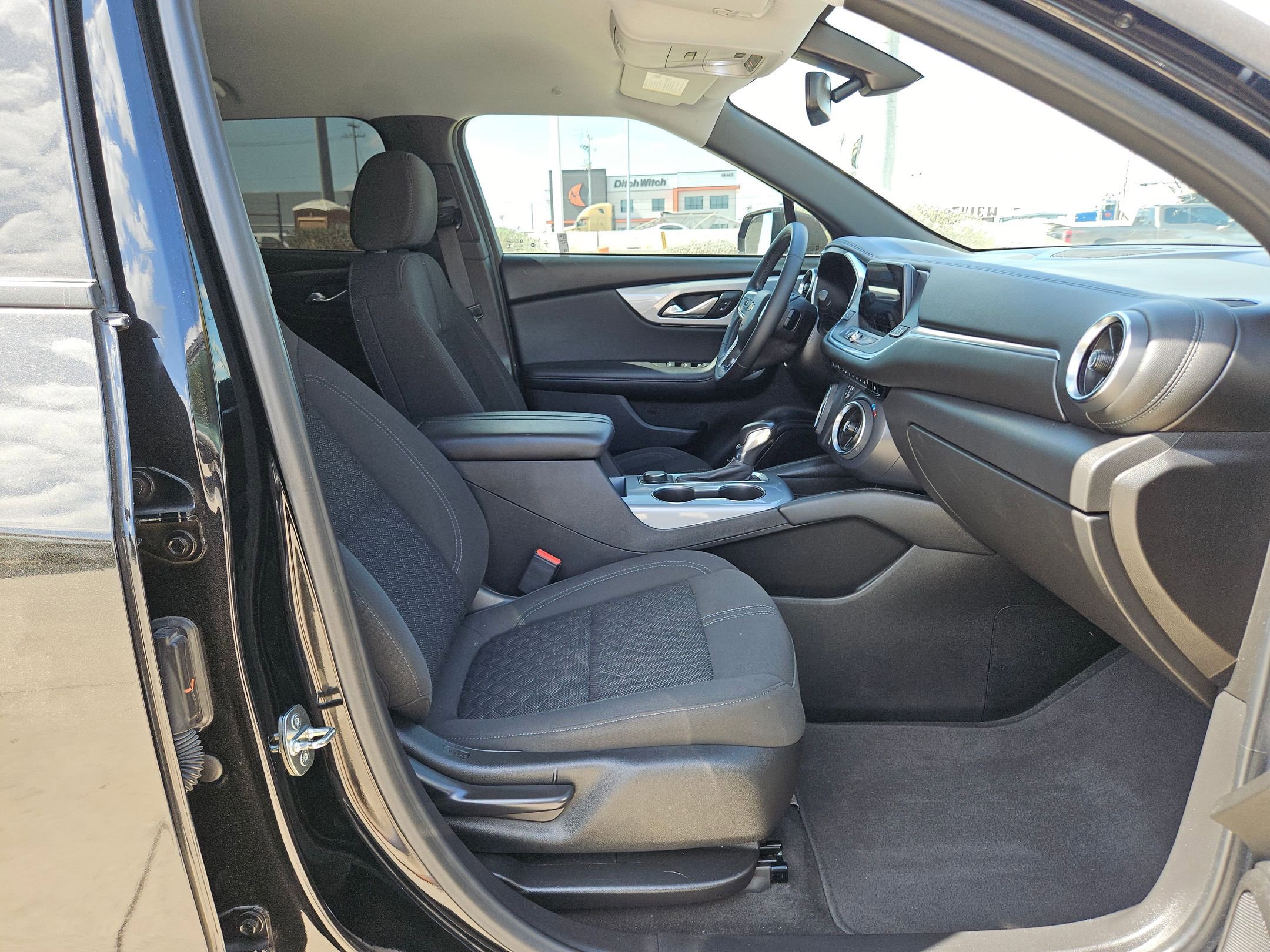 Certified 2020 Chevrolet Blazer LT w/ Redline Edition image 27