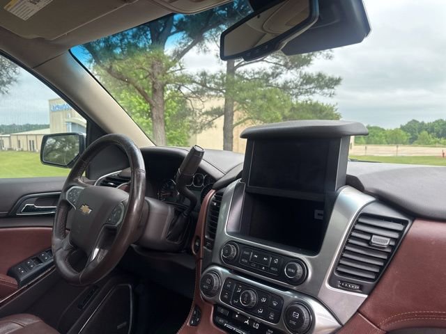 Used 2015 Chevrolet Tahoe LTZ AWD/4WD image 27