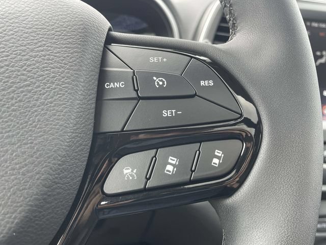 Used 2023 Jeep Cherokee Altitude Lux w/ Lux Elite Package AWD/4WD image 26