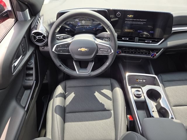 New 2027 Chevrolet Equinox LT w/ Convenience Package II FWD image 24