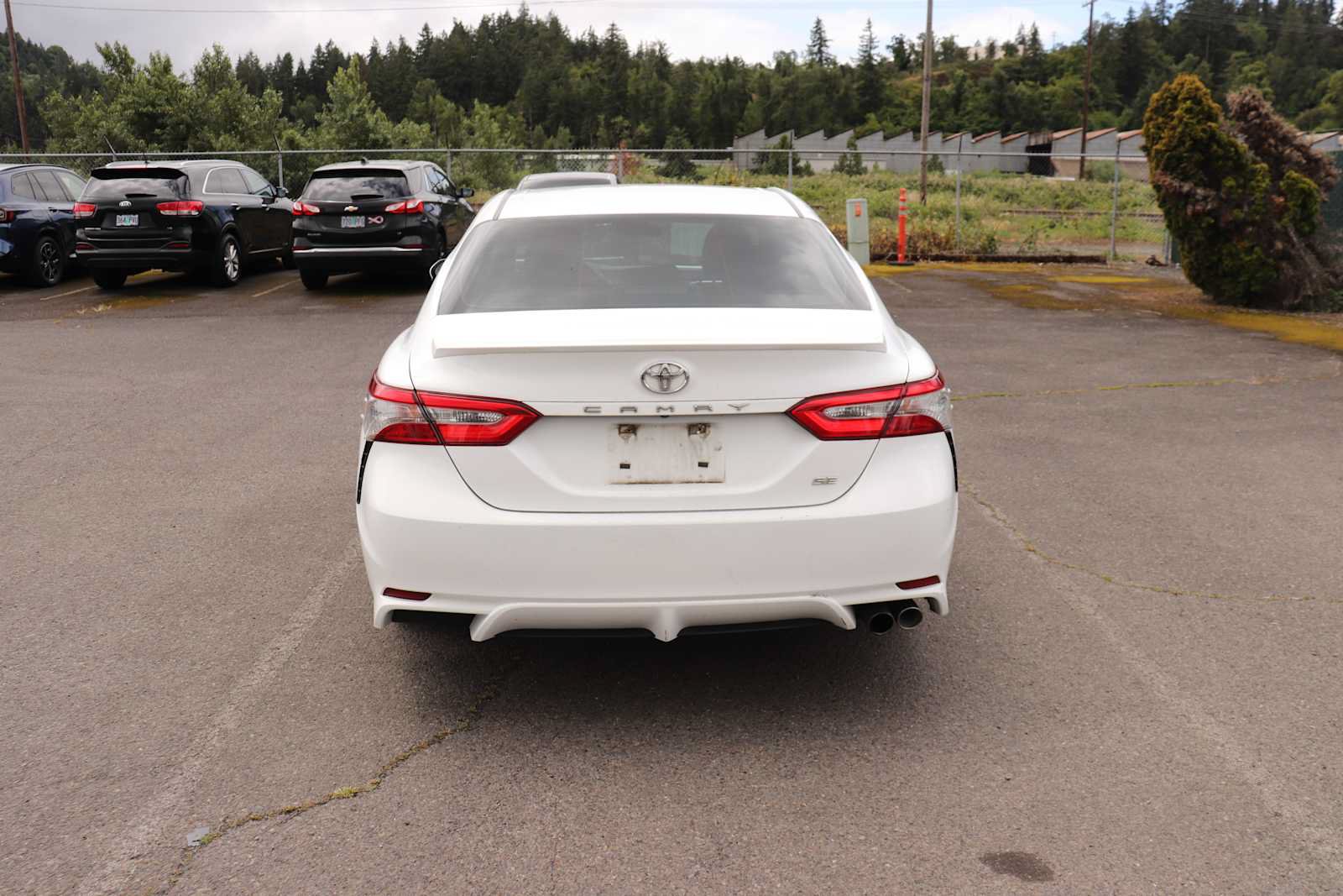 Certified 2018 Toyota Camry SE w/ Moonroof Package FWD image 6