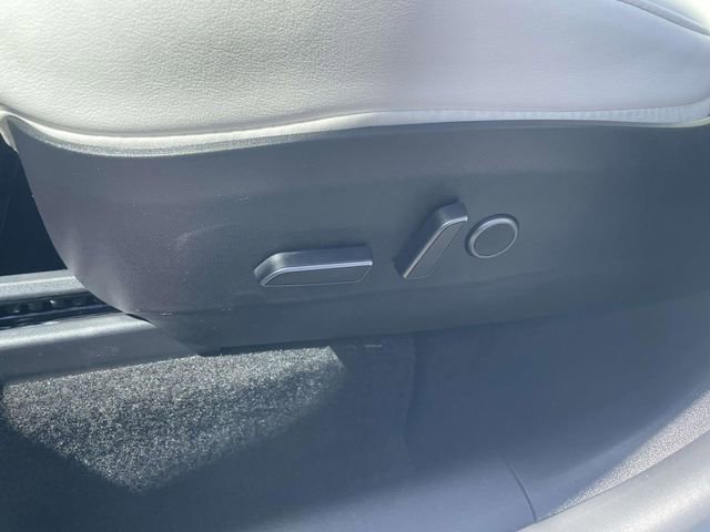 Used 2021 Tesla Model Y 2WD image 16