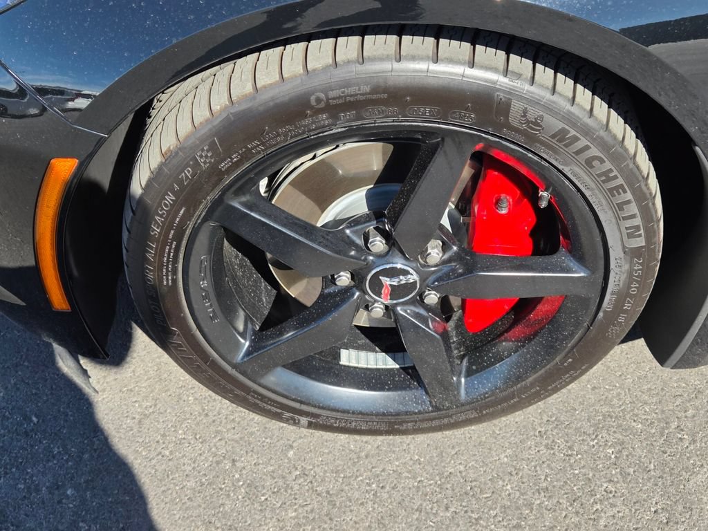 Used 2014 Chevrolet Corvette Stingray Convertible w/ 2LT Preferred Equipment Group RWD image 4