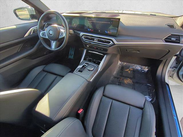 Used 2024 BMW M440i Coupe w/ Premium Package RWD image 19
