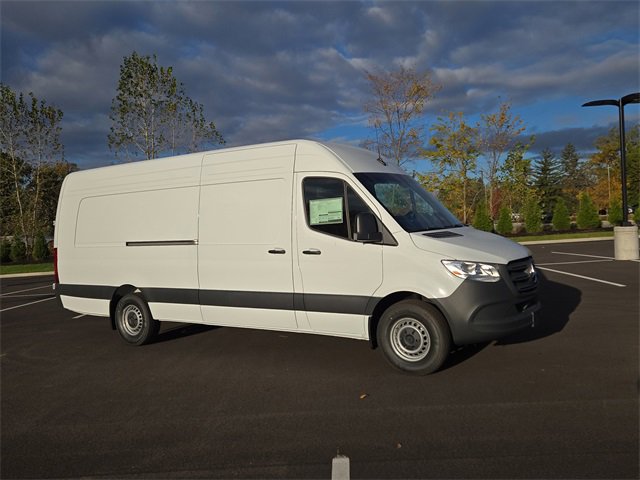 New 2026 Mercedes-Benz Sprinter 2500 image 2