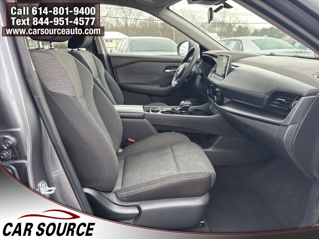 Used 2021 Nissan Rogue SV image 34