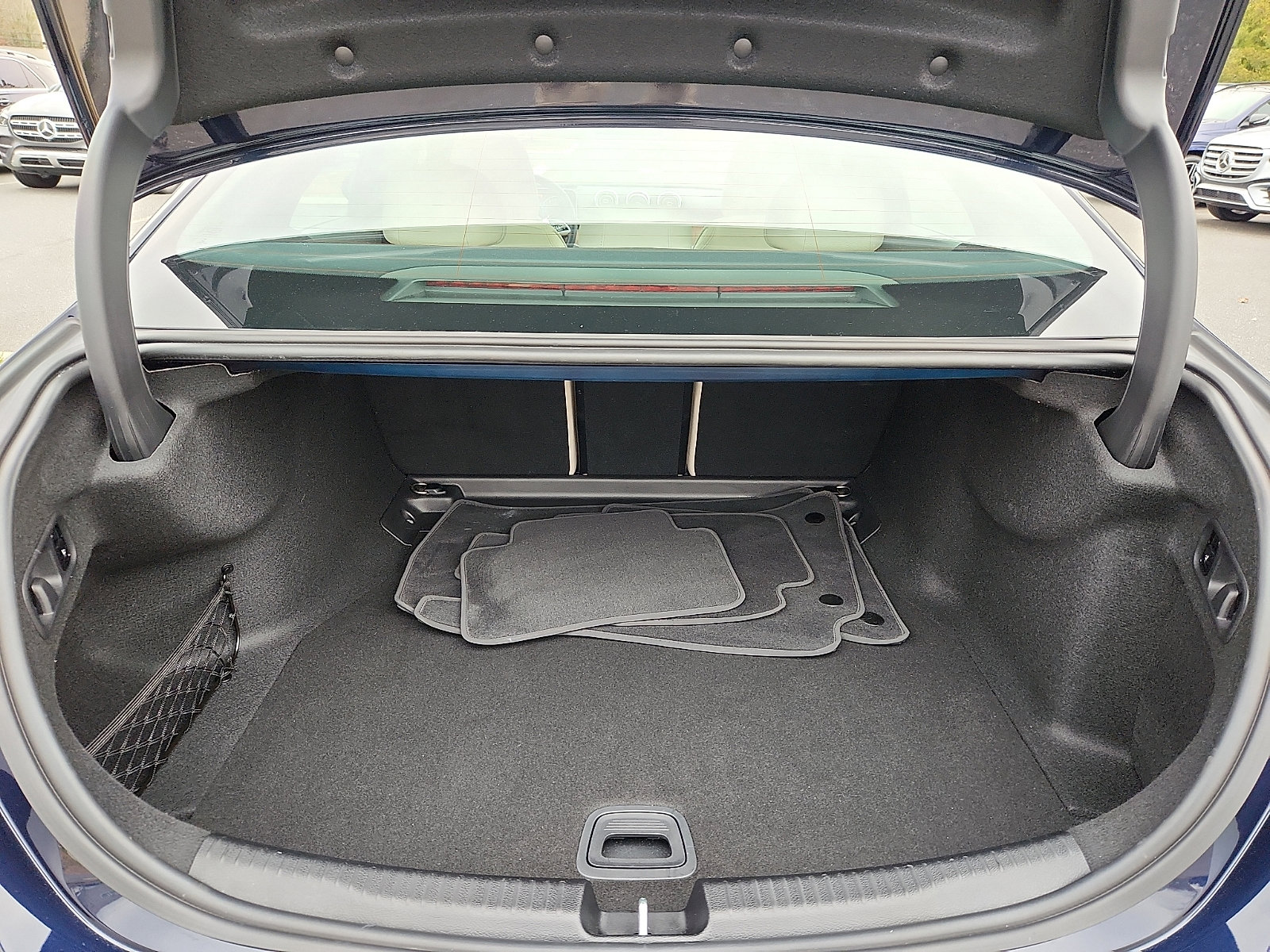 Certified 2022 Mercedes-Benz C 300 4MATIC Sedan image 32