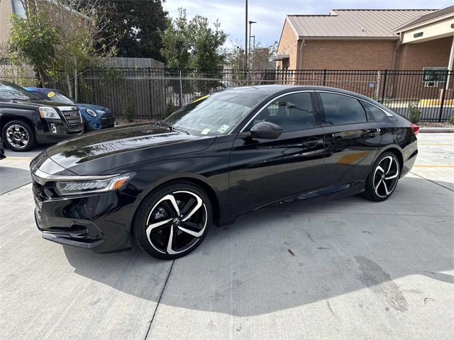 Used 2022 Honda Accord Sport image 3