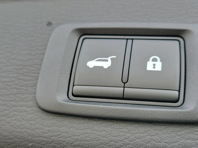 New 2026 Mitsubishi Outlander SE AWD/4WD image 12