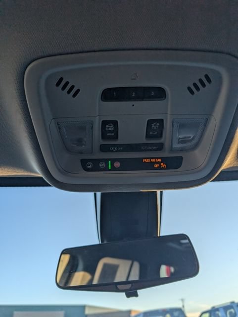 Used 2021 Chevrolet Traverse High Country AWD/4WD image 52