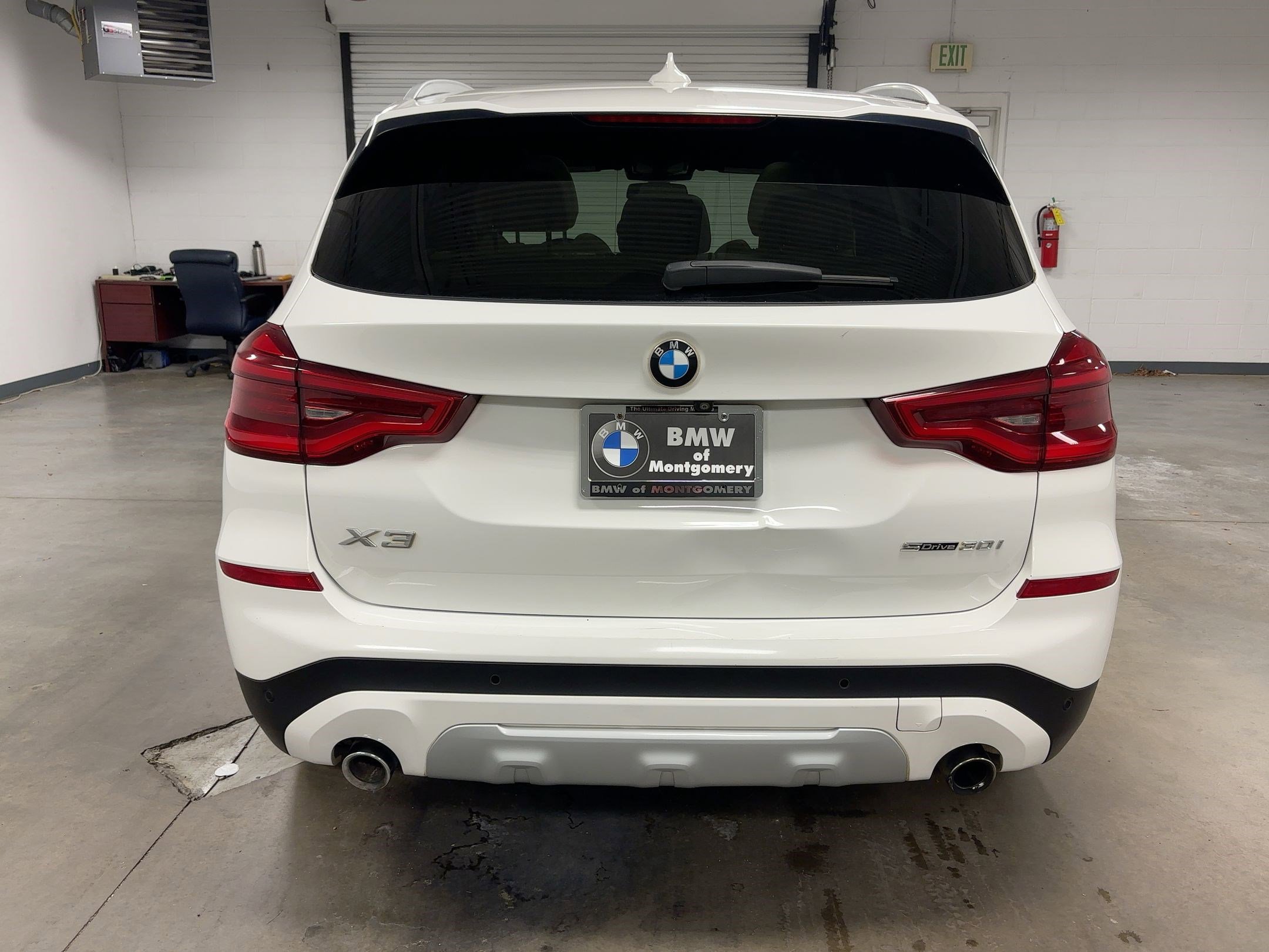 Used 2019 BMW X3 sDrive30i w/ Premium Package image 9