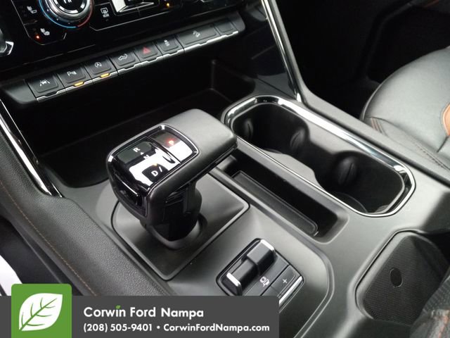 Used 2024 GMC Sierra 1500 AT4 w/ Technology Package image 18