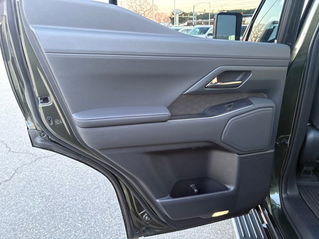 Used 2024 Lexus GX 550 image 17