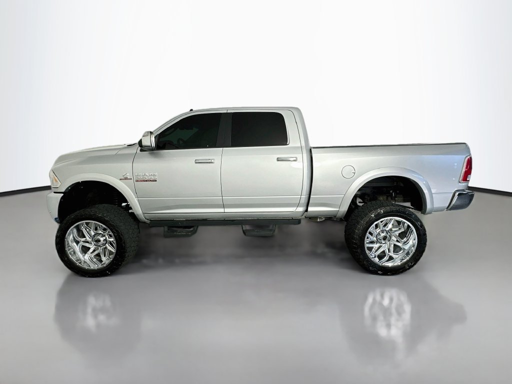 Used 2017 RAM 2500 Laramie AWD/4WD image 4