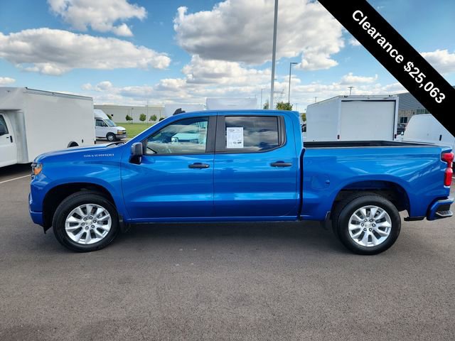 Used 2022 Chevrolet Silverado 1500 Custom image 5