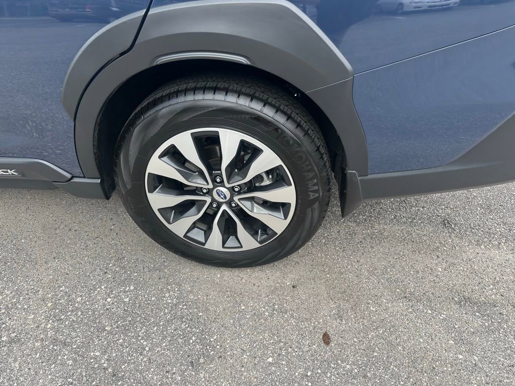 Used 2025 Subaru Outback Limited w/ Popular Package #2 image 10